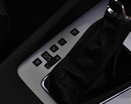 Черный Шкода Октавия, объемом двигателя 1.8 л и пробегом 199 тыс. км за 8999 $, фото 12 на Automoto.ua