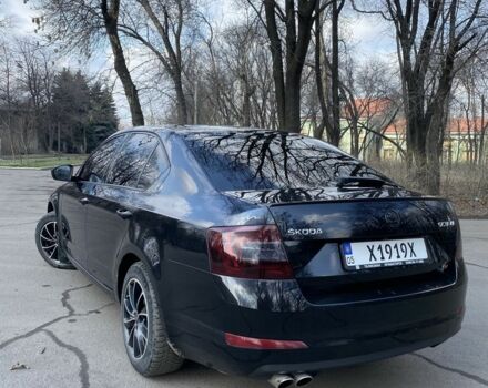 Черный Шкода Октавия, объемом двигателя 1.8 л и пробегом 210 тыс. км за 10300 $, фото 2 на Automoto.ua