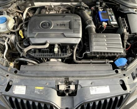 Чорний Шкода Октавія, об'ємом двигуна 1.8 л та пробігом 212 тис. км за 10500 $, фото 9 на Automoto.ua