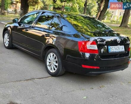 Чорний Шкода Октавія, об'ємом двигуна 1.2 л та пробігом 193 тис. км за 7300 $, фото 4 на Automoto.ua