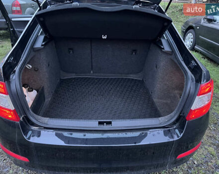 Черный Шкода Октавия, объемом двигателя 1.8 л и пробегом 90 тыс. км за 10900 $, фото 4 на Automoto.ua