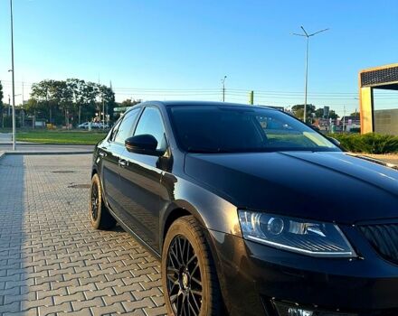 Черный Шкода Октавия, объемом двигателя 1.8 л и пробегом 152 тыс. км за 12300 $, фото 1 на Automoto.ua