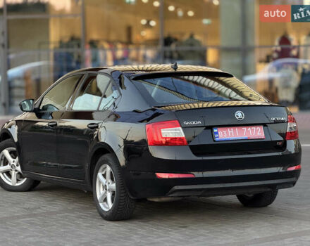 Черный Шкода Октавия, объемом двигателя 1.8 л и пробегом 244 тыс. км за 10999 $, фото 9 на Automoto.ua
