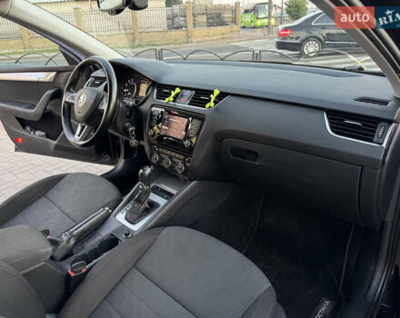 Черный Шкода Октавия, объемом двигателя 1.8 л и пробегом 244 тыс. км за 10999 $, фото 16 на Automoto.ua