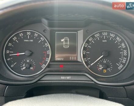 Черный Шкода Октавия, объемом двигателя 1.6 л и пробегом 300 тыс. км за 9790 $, фото 22 на Automoto.ua