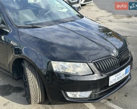 Черный Шкода Октавия, объемом двигателя 1.6 л и пробегом 300 тыс. км за 9790 $, фото 12 на Automoto.ua