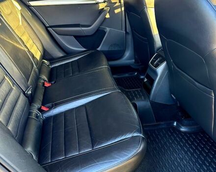 Черный Шкода Октавия, объемом двигателя 1.8 л и пробегом 152 тыс. км за 12300 $, фото 11 на Automoto.ua