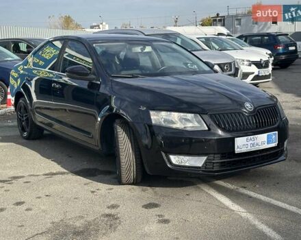 Черный Шкода Октавия, объемом двигателя 1.6 л и пробегом 300 тыс. км за 9790 $, фото 3 на Automoto.ua