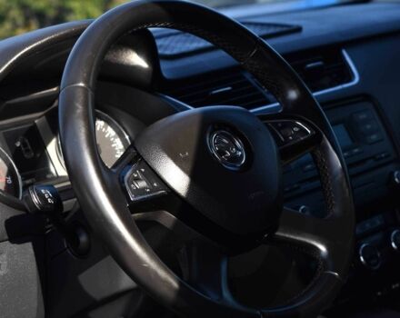 Черный Шкода Октавия, объемом двигателя 1.8 л и пробегом 199 тыс. км за 8999 $, фото 6 на Automoto.ua