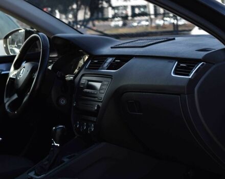 Черный Шкода Октавия, объемом двигателя 1.8 л и пробегом 199 тыс. км за 8999 $, фото 11 на Automoto.ua