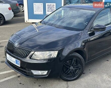 Черный Шкода Октавия, объемом двигателя 1.6 л и пробегом 300 тыс. км за 9790 $, фото 10 на Automoto.ua