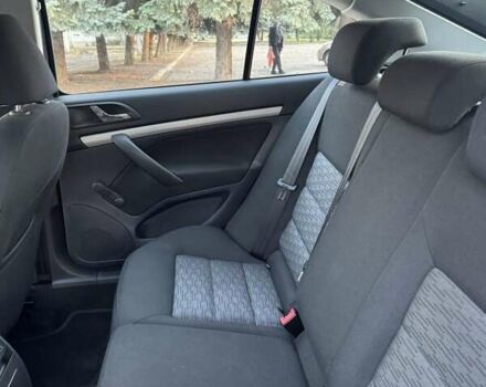 Черный Шкода Октавия, объемом двигателя 1.4 л и пробегом 232 тыс. км за 7500 $, фото 10 на Automoto.ua