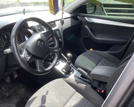 Черный Шкода Октавия, объемом двигателя 1.6 л и пробегом 237 тыс. км за 10900 $, фото 18 на Automoto.ua