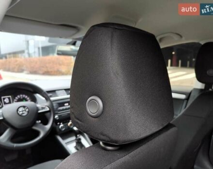 Черный Шкода Октавия, объемом двигателя 1.4 л и пробегом 252 тыс. км за 9990 $, фото 40 на Automoto.ua