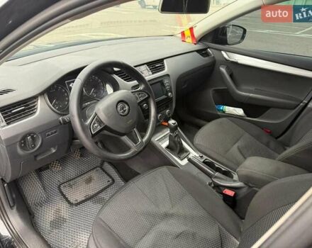 Черный Шкода Октавия, объемом двигателя 1.97 л и пробегом 226 тыс. км за 11500 $, фото 12 на Automoto.ua