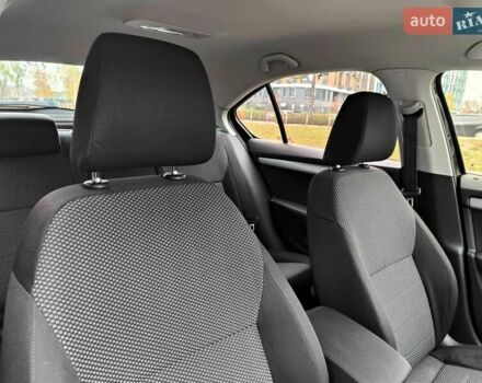 Черный Шкода Октавия, объемом двигателя 1.4 л и пробегом 252 тыс. км за 9990 $, фото 51 на Automoto.ua