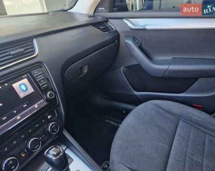 Черный Шкода Октавия, объемом двигателя 1.6 л и пробегом 255 тыс. км за 10499 $, фото 24 на Automoto.ua