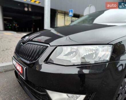 Черный Шкода Октавия, объемом двигателя 1.4 л и пробегом 252 тыс. км за 9990 $, фото 1 на Automoto.ua