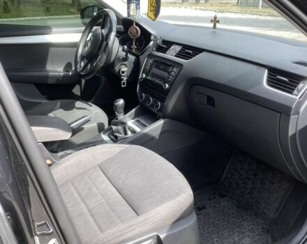 Черный Шкода Октавия, объемом двигателя 1.6 л и пробегом 237 тыс. км за 10900 $, фото 15 на Automoto.ua