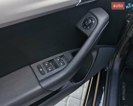 Черный Шкода Октавия, объемом двигателя 1.6 л и пробегом 255 тыс. км за 10499 $, фото 9 на Automoto.ua