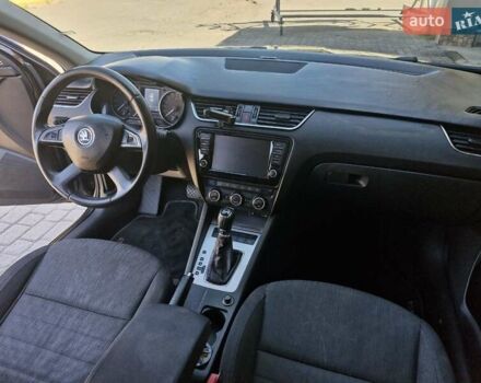 Черный Шкода Октавия, объемом двигателя 1.6 л и пробегом 255 тыс. км за 10499 $, фото 16 на Automoto.ua