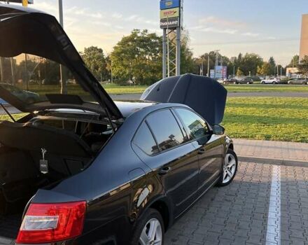Чорний Шкода Октавія, об'ємом двигуна 1.6 л та пробігом 231 тис. км за 9700 $, фото 4 на Automoto.ua
