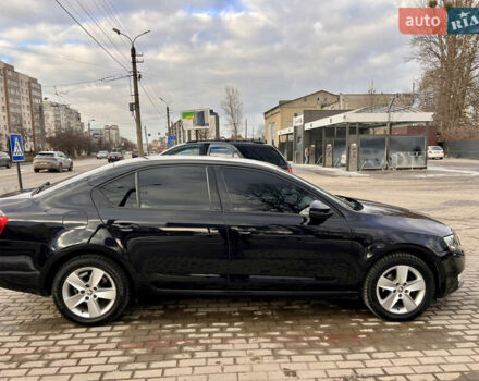 Черный Шкода Октавия, объемом двигателя 1.2 л и пробегом 199 тыс. км за 8000 $, фото 6 на Automoto.ua