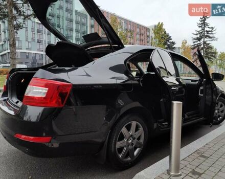 Черный Шкода Октавия, объемом двигателя 1.4 л и пробегом 252 тыс. км за 9990 $, фото 17 на Automoto.ua