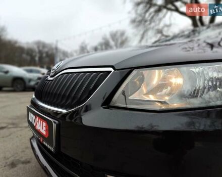 Чорний Шкода Октавія, об'ємом двигуна 1.4 л та пробігом 252 тис. км за 9990 $, фото 1 на Automoto.ua