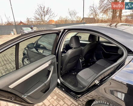 Черный Шкода Октавия, объемом двигателя 1.2 л и пробегом 199 тыс. км за 8000 $, фото 11 на Automoto.ua