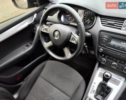 Черный Шкода Октавия, объемом двигателя 1.4 л и пробегом 252 тыс. км за 9990 $, фото 48 на Automoto.ua