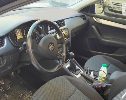 Черный Шкода Октавия, объемом двигателя 1.4 л и пробегом 190 тыс. км за 8800 $, фото 4 на Automoto.ua