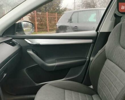 Черный Шкода Октавия, объемом двигателя 1.4 л и пробегом 221 тыс. км за 10900 $, фото 40 на Automoto.ua