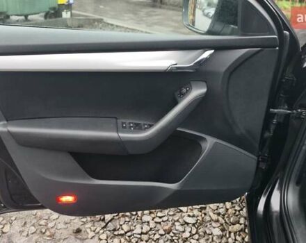 Черный Шкода Октавия, объемом двигателя 1.4 л и пробегом 221 тыс. км за 10900 $, фото 29 на Automoto.ua