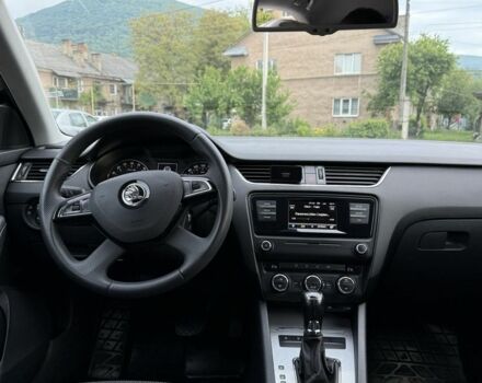 Черный Шкода Октавия, объемом двигателя 2 л и пробегом 272 тыс. км за 10000 $, фото 8 на Automoto.ua