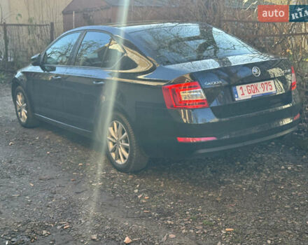 Чорний Шкода Октавія, об'ємом двигуна 1.97 л та пробігом 255 тис. км за 11300 $, фото 4 на Automoto.ua