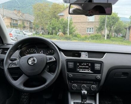 Черный Шкода Октавия, объемом двигателя 2 л и пробегом 272 тыс. км за 10000 $, фото 10 на Automoto.ua