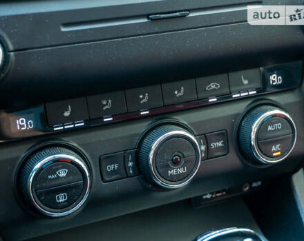 Черный Шкода Октавия, объемом двигателя 1.8 л и пробегом 211 тыс. км за 11990 $, фото 12 на Automoto.ua