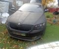 Черный Шкода Октавия, объемом двигателя 1 л и пробегом 230 тыс. км за 8000 $, фото 1 на Automoto.ua