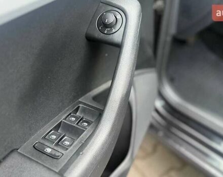 Чорний Шкода Октавія, об'ємом двигуна 1.6 л та пробігом 327 тис. км за 9900 $, фото 12 на Automoto.ua