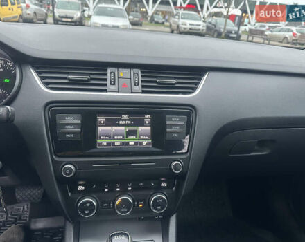 Чорний Шкода Октавія, об'ємом двигуна 1.4 л та пробігом 91 тис. км за 13500 $, фото 4 на Automoto.ua