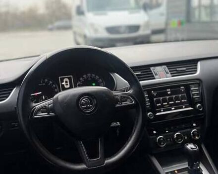 Чорний Шкода Октавія, об'ємом двигуна 1.6 л та пробігом 327 тис. км за 9900 $, фото 7 на Automoto.ua
