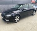 Черный Шкода Октавия, объемом двигателя 2 л и пробегом 294 тыс. км за 11800 $, фото 1 на Automoto.ua