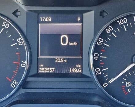 Черный Шкода Октавия, объемом двигателя 1.8 л и пробегом 282 тыс. км за 10900 $, фото 6 на Automoto.ua