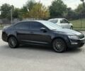 Черный Шкода Октавия, объемом двигателя 2 л и пробегом 132 тыс. км за 17900 $, фото 2 на Automoto.ua