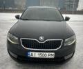 Черный Шкода Октавия, объемом двигателя 1.6 л и пробегом 252 тыс. км за 12000 $, фото 1 на Automoto.ua