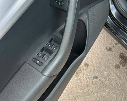 Шкода Октавія 2017 у Сумах на Automoto.ua Чорний Шкода Октавія, об'ємом двигуна 1.4 л та пробігом 124 тис. км за 13000 $, фото 13 на Automoto.ua