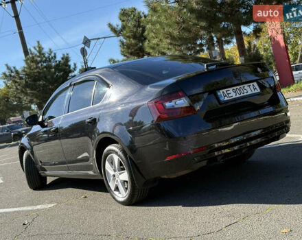 Шкода Октавія 2017 у Одесі на Automoto.ua Чорний Шкода Октавія, об'ємом двигуна 1.8 л та пробігом 260 тис. км за 14700 $, фото 8 на Automoto.ua
