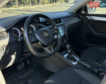 Шкода Октавія 2017 у Одесі на Automoto.ua Чорний Шкода Октавія, об'ємом двигуна 1.8 л та пробігом 260 тис. км за 14700 $, фото 11 на Automoto.ua