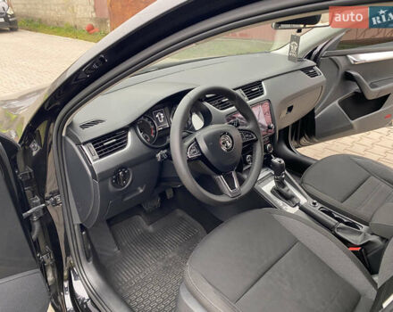 Черный Шкода Октавия, объемом двигателя 1.6 л и пробегом 269 тыс. км за 14200 $, фото 28 на Automoto.ua